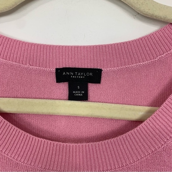 Ann Taylor Light Pink Sweater Size Small - Picture 2 of 10